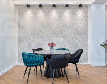 ქირავდება 4 ოთახიანი ბინა 140მ² 8/9 სართ თბილისი - photo 1