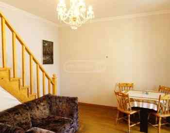 Apartments For Rent five-room 105м² 2/3 floor Tbilisi