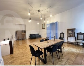 ქირავდება 4 ოთახიანი ბინა 150მ² 1/2 სართ თბილისი - photo 8