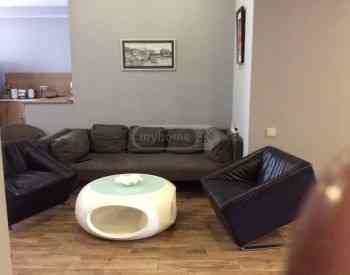 ქირავდება 4 ოთახიანი ბინა 150მ² 9/10 სართ თბილისი