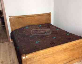 ქირავდება 4 ოთახიანი ბინა 150მ² 9/10 სართ თბილისი