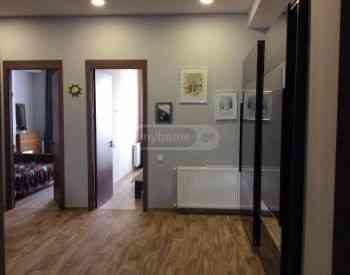 ქირავდება 4 ოთახიანი ბინა 150მ² 9/10 სართ თბილისი