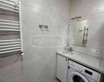 ქირავდება 2 ოთახიანი ბინა 65მ² 5/12 სართ თბილისი