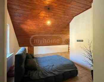 Apartments For Rent three-room 90м² 2/3 floor Tbilisi