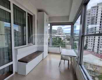 ქირავდება 4 ოთახიანი ბინა 135მ² 8/15 სართ თბილისი