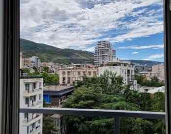 ქირავდება 4 ოთახიანი ბინა 135მ² 8/15 სართ თბილისი