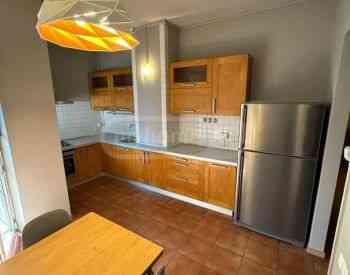 ქირავდება 4 ოთახიანი ბინა 175მ² 6/12 სართ თბილისი