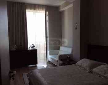 ქირავდება 4 ოთახიანი ბინა 150მ² 9/10 სართ თბილისი