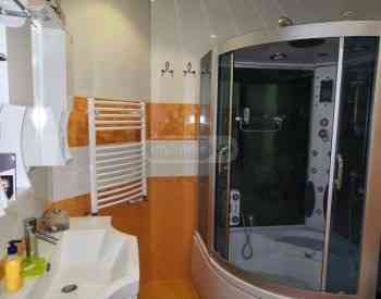 ქირავდება 4 ოთახიანი ბინა 130მ² 3/6 სართ თბილისი