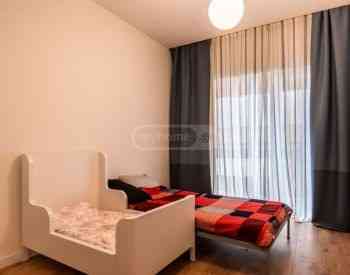 Apartments For Rent five-room 170м² 3/3 floor Tbilisi