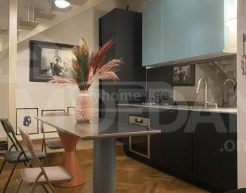 Apartments For Rent five-room 170м² 3/3 floor Tbilisi - photo 6