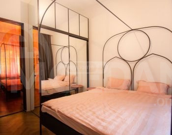 Apartments For Rent five-room 170м² 3/3 floor Tbilisi - photo 1