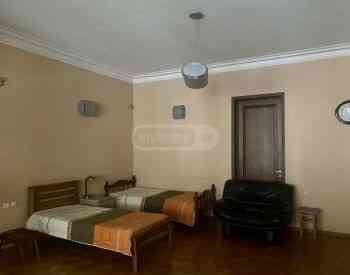 Apartments For Rent three-room 130м² 4/6 floor Tbilisi