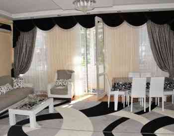 Apartments For Rent five-room 150м² 5/6 floor Tbilisi