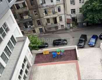 ქირავდება 2 ოთახიანი ბინა 48მ² 4/22 სართ თბილისი