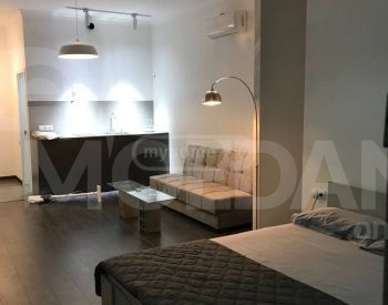 Сдам 2-комн. квартиру 40м² 3/3 эт. Тбилиси - изображение 1