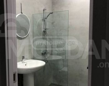 Сдам 2-комн. квартиру 40м² 3/3 эт. Тбилиси - изображение 2