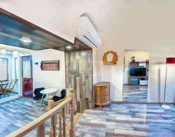 Apartments For Rent three-room 60м² 1/2 floor Tbilisi