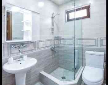 Apartments For Rent three-room 60м² 1/2 floor Tbilisi