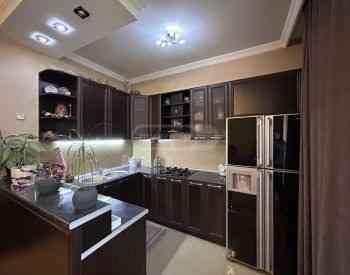 Apartments For Rent two-room 80м² 1/10 floor Tbilisi