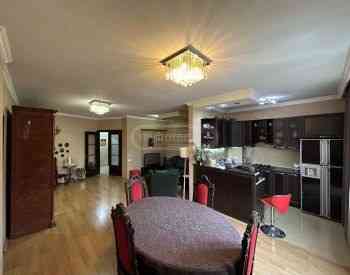 Apartments For Rent two-room 80м² 1/10 floor Tbilisi