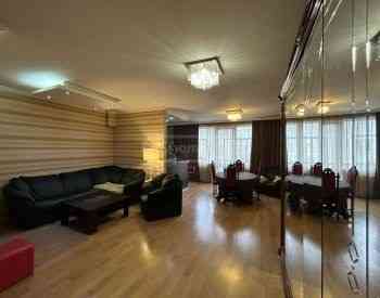 Apartments For Rent two-room 80м² 1/10 floor Tbilisi