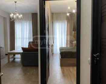 ქირავდება 2 ოთახიანი ბინა 57მ² 8/22 სართ თბილისი