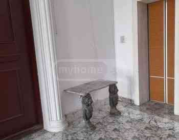 Apartments For Rent three-room 140м² 7/7 floor Tbilisi