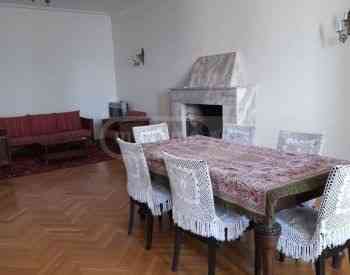 Apartments For Rent three-room 140м² 7/7 floor Tbilisi