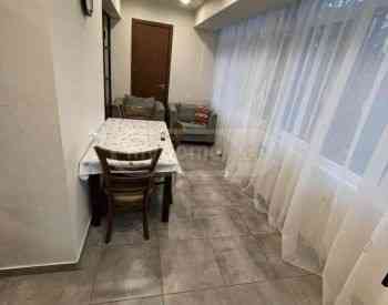 Apartments For Rent three-room 60м² 3/4 floor Tbilisi