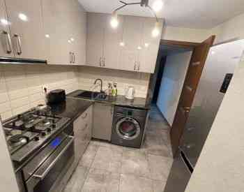 Apartments For Rent three-room 60м² 3/4 floor Tbilisi