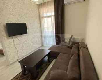 ქირავდება 2 ოთახიანი ბინა 65მ² 5/23 სართ თბილისი