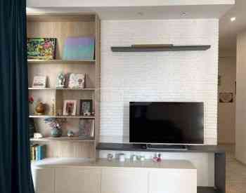 ქირავდება 2 ოთახიანი ბინა 62მ² 6/6 სართ თბილისი