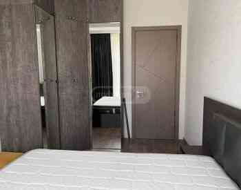 ქირავდება 2 ოთახიანი ბინა 62მ² 6/6 სართ თბილისი