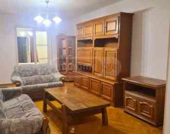 Apartments For Rent five-room 90м² 1/5 floor Tbilisi