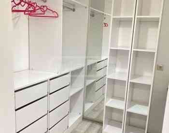 Apartments For Rent three-room 90м² 1/8 floor Tbilisi