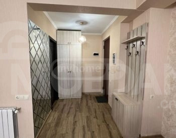 Apartments For Rent three-room 90м² 8/9 floor Tbilisi - photo 2