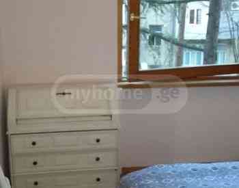 Apartments For Rent two-room 40м² 3/5 floor Tbilisi