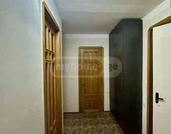 Apartments For Rent three-room 65м² 3/8 floor Tbilisi