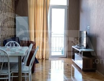 Сдам 4-комн. квартиру 80м² 2/14 эт. Тбилиси - изображение 1