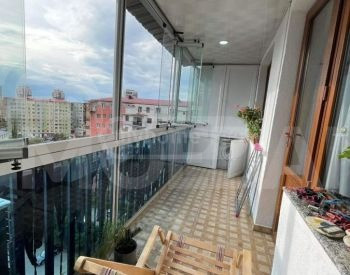 Apartments For Rent five-room 90м² 10/10 floor Tbilisi - photo 1