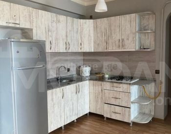 ქირავდება 3 ოთახიანი ბინა 72მ² 3/3 სართ თბილისი - photo 1