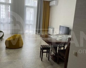 ქირავდება 3 ოთახიანი ბინა 96მ² 5/23 სართ თბილისი - photo 6