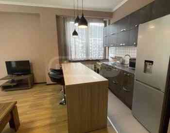 ქირავდება 2 ოთახიანი ბინა 62მ² 8/15 სართ თბილისი