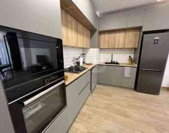 ქირავდება 2 ოთახიანი ბინა 58მ² 5/7 სართ თბილისი