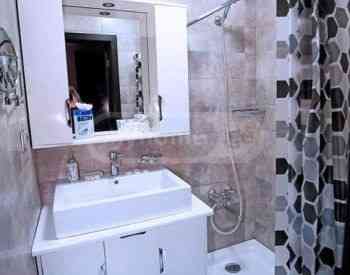 ქირავდება 4 ოთახიანი ბინა 100მ² 2/15 სართ თბილისი