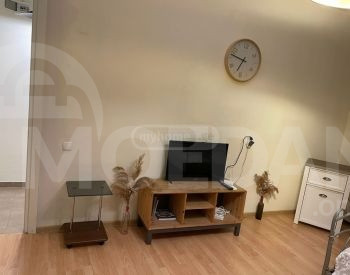 Сдам 2-комн. квартиру 40м² 6/9 эт. Тбилиси - изображение 4
