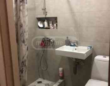 ქირავდება 2 ოთახიანი ბინა 65მ² 2/7 სართ თბილისი