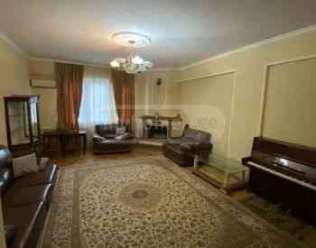 ქირავდება 4 ოთახიანი ბინა 130მ² 6/15 სართ თბილისი