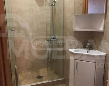 ქირავდება 4 ოთახიანი ბინა 130მ² 3/3 სართ თბილისი - photo 2